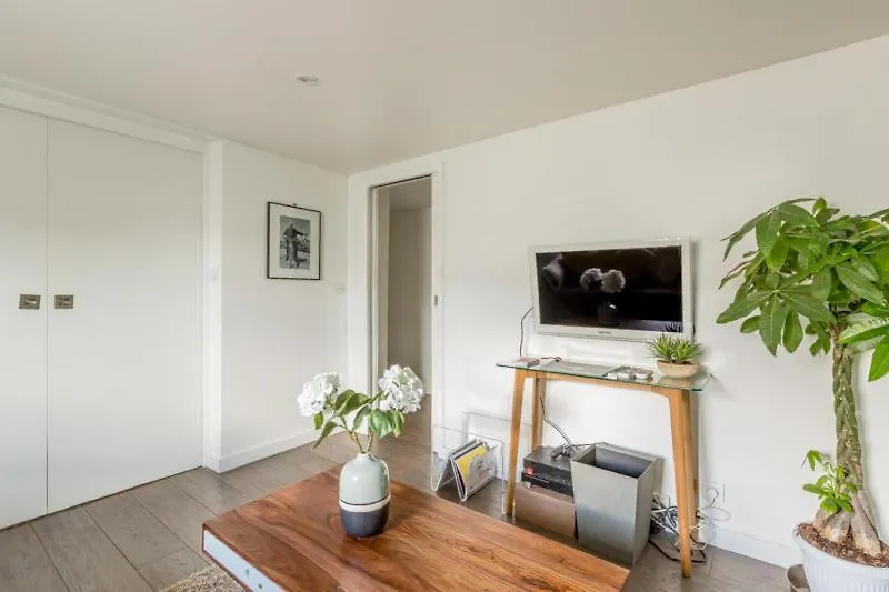Appartement Avec Vue Imprenable Sur Le Louvre Paris 0*,