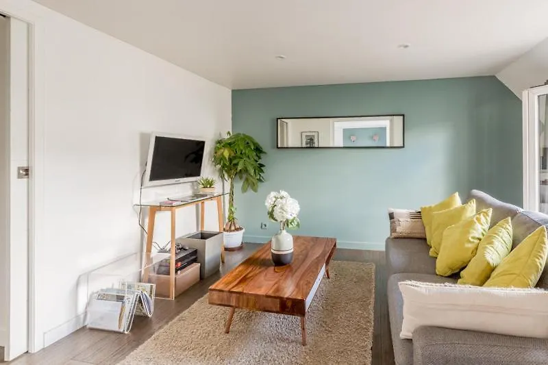 Apartment Appartement Avec Vue Imprenable Sur Le Louvre Paris France